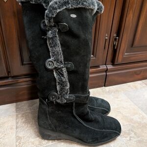 Denver Hayes Black Leather Winter Boots with Faux Fur